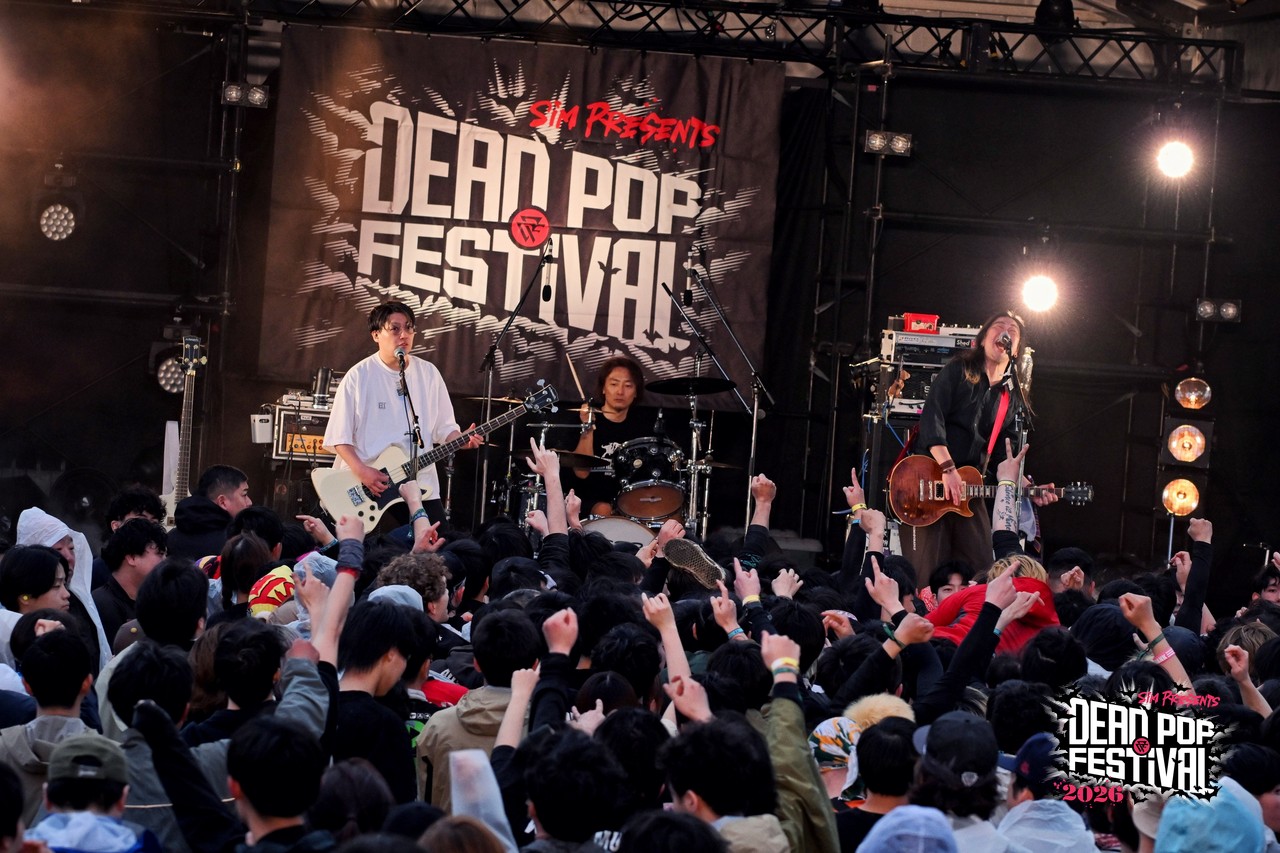 HAWAIIAN6がDPFで鳴らす喜怒哀楽、そして祈り | DEAD POP FESTiVAL REPORT